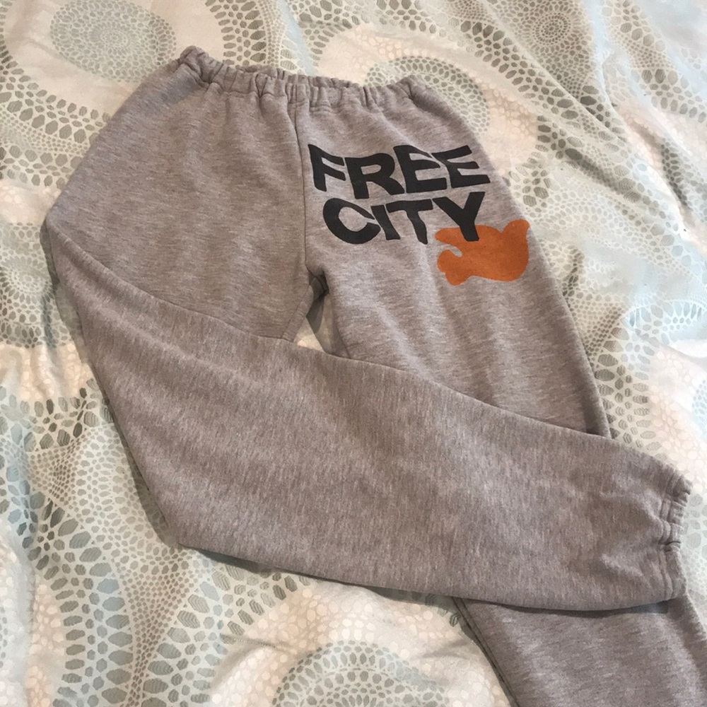 Free city sweats
